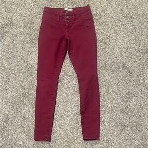 No Boundaries Women's Skinny Pants - Burgundy